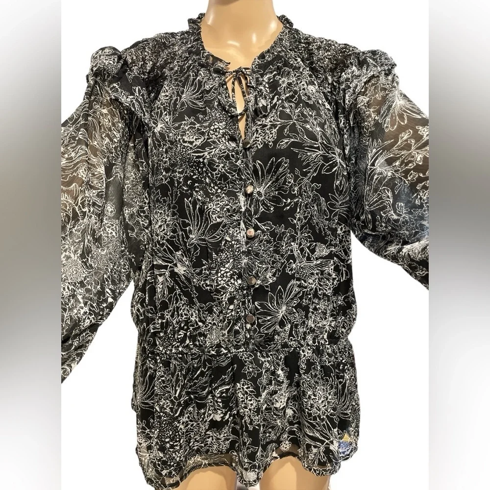 Calligraphie long sleeve blouse size XL